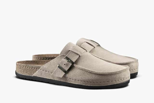 The slippers are Reflexology-inspired with nine pressure points massage your feet
