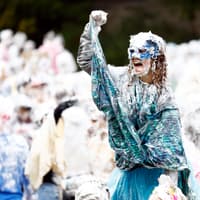 In pictures: All the fun and foam of Raisin Monday 2026