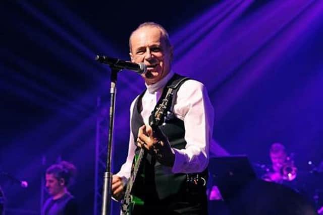 Status Quo lead singer Francis Rossi will share the extraordinary secrets of his 50-plus years in rock’n’roll