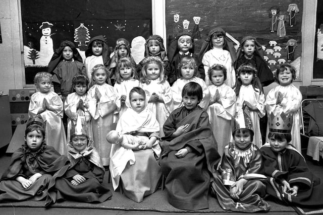 RETRO 1974 Worsley Mesnes Primary School Nativity