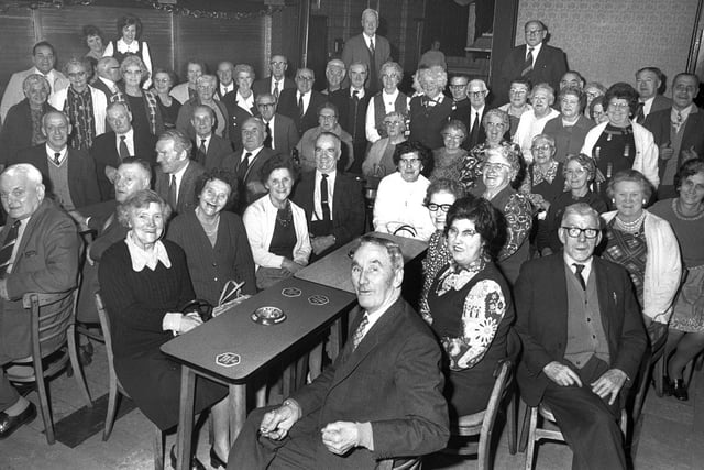 RETRO 1974 Christmas at Worsley Mesnes Labour Club