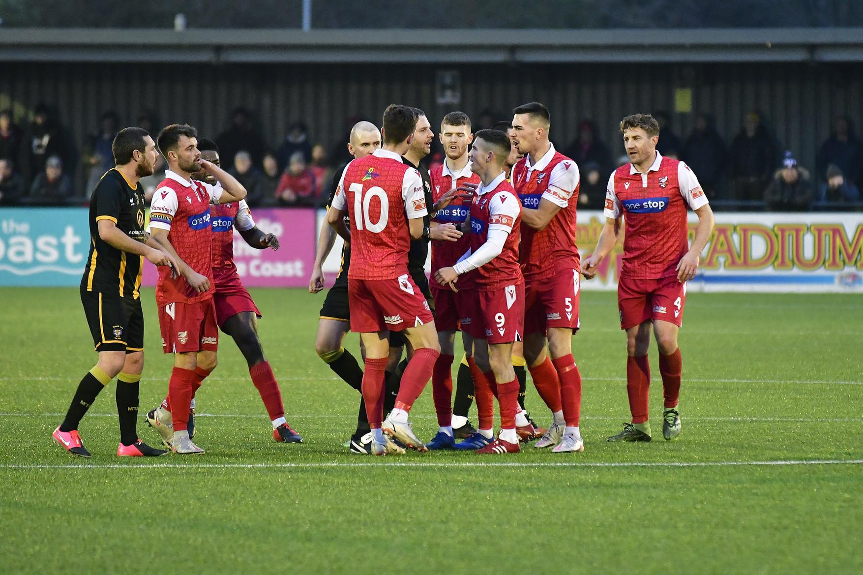 PHOTO FOCUS - Scarborough Athletic 1 Morpeth Town 1

Photos by Richard Ponter