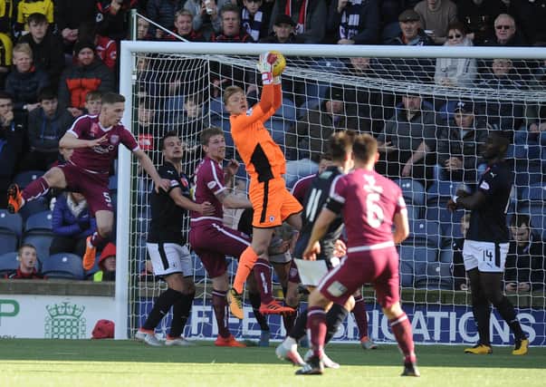 Robbie Thomson in action for Raith. (Pic: George McLuskie)