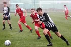 Newburgh on the offensive against Kinnoull (picture by Graham Strachan).