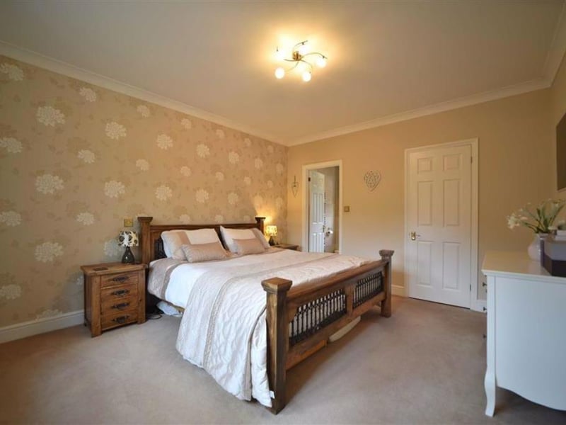This stunning home with a beautiful garden in Maidwell, complete with a swimming pool and cinema room is on the market for a bargain price of less than 800,000. 
Listed by Richard Greener and marketed by Rightmove.
