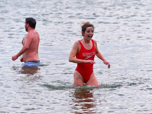 Enjoying a dip in the Swilly at the annual Christmas Day swim at Ludden beach, Buncrana. Photo: George Sweeney. DER2151GS – 013