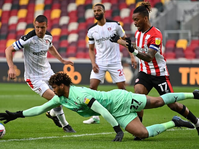Huddersfield Town are said to have opened talks with ex-Chelsea goalkeeper Jamal Blackman. The 28-year-old has spent the majority of his career on loan, and is now set to leave MLS side LAFC after a short spell in the states. He spent last season with Rotherham United. (Football Insider)