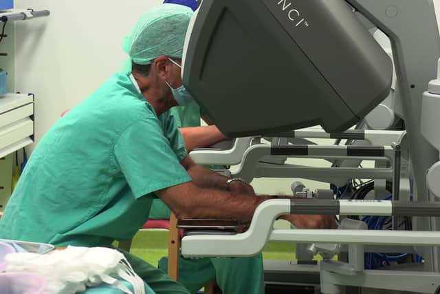 The new robotic assisted surgery is in use in Fife