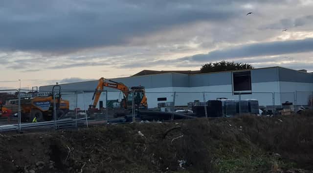 Work to  build the new Lidl on Kirkcaldy Esplanade is on going