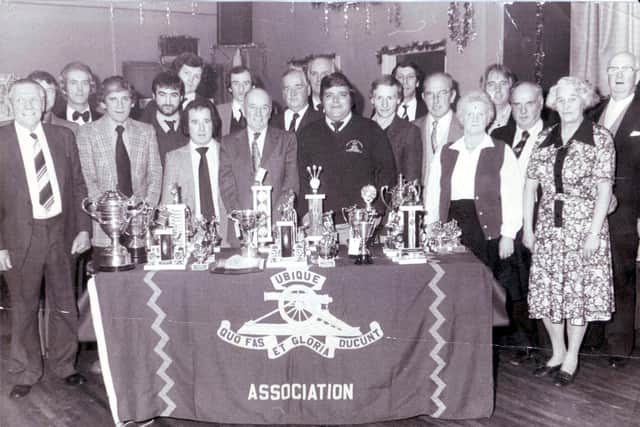 The Gunner Club Kirkcaldy - Jocky Wilson presents annual trophies to winners and runners up at Christmas 1990