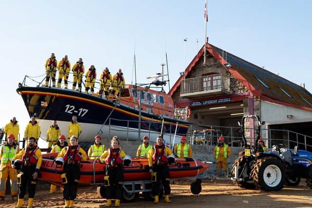 The volunteers at the RNLI lifeboat station in Anstruther were delighted with the donation towards their £100,000 fundraising appeal to build a new boathouse.