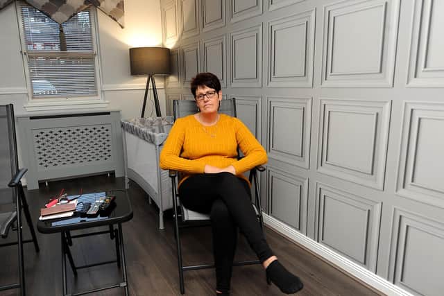 Mary Duffy, who has been waiting seven months for her sofas to be delivered. Pic: Fife Photo Agency.
