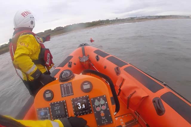 Kinghorn RNLI rescue of swimmer at Seafield, Kirkcaldy