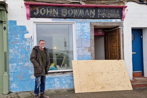 John Mitchell at work in his new deli and off-sales in Anstruther (Pic: Fife Free Press)