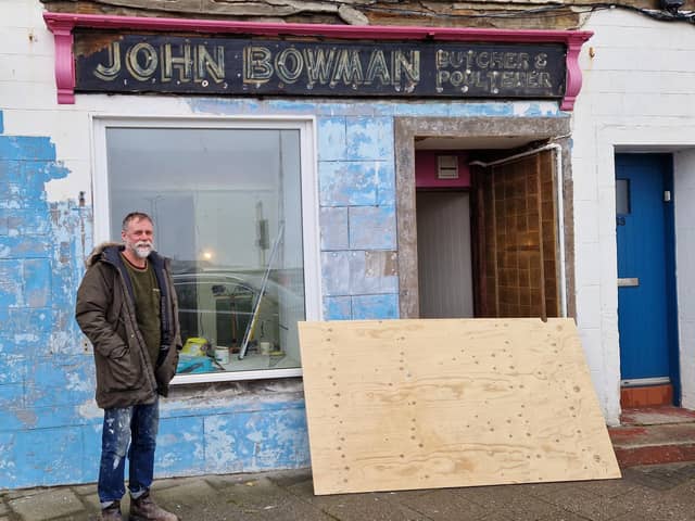 John Mitchell at work in his new deli and off-sales in Anstruther (Pic: Fife Free Press)
