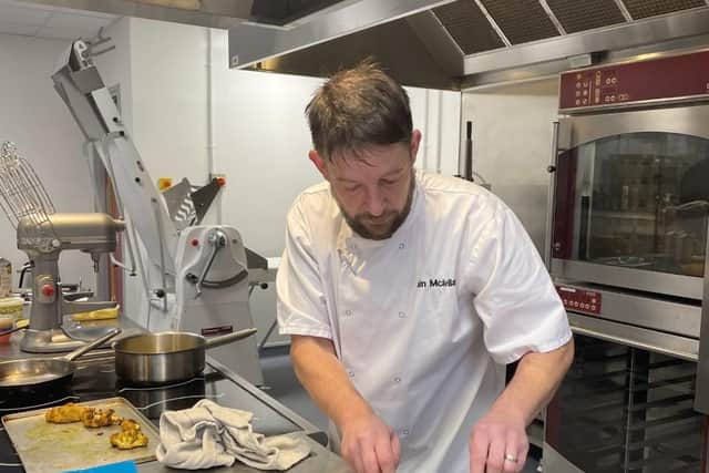 Iain helped inspire the students with a demonstration and tasting of several plant-based dishes including, roasted cauliflower satay, mushroom lasagne, and vegan chocolate cupcakes.