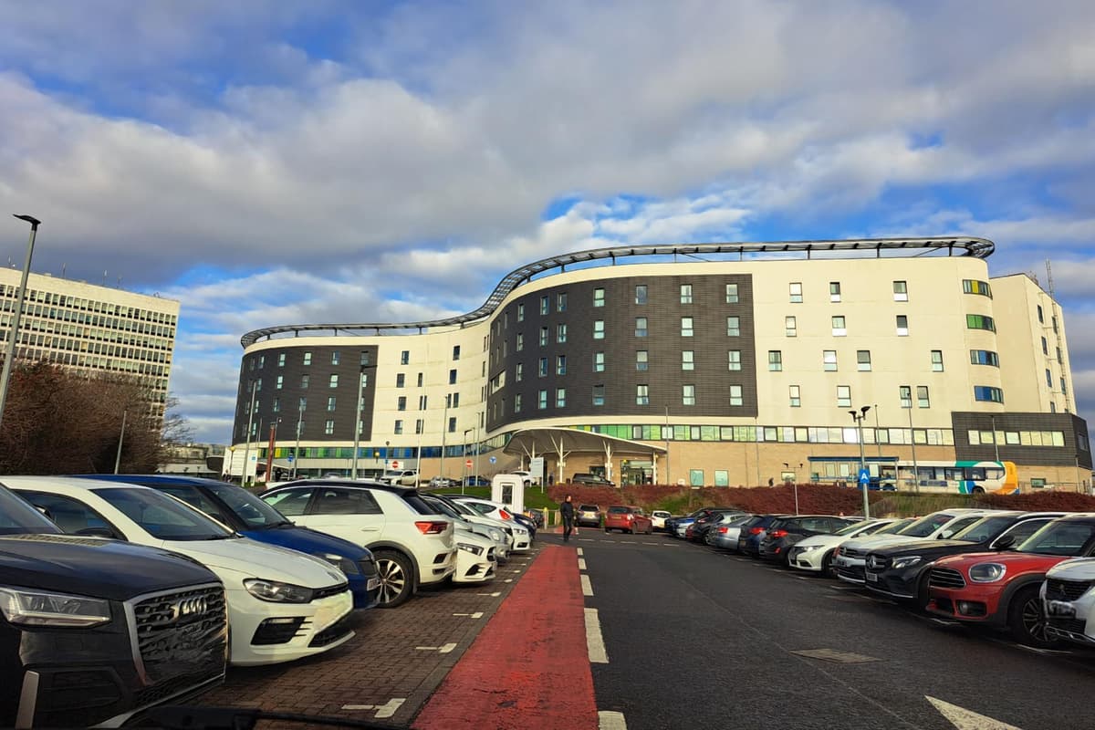 Victoria Hospital Riyadh Victoria Hospital: work to replace part of hospital’s water piping ...