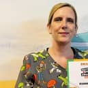 Amanda Williamson with her award | Pic Contributed