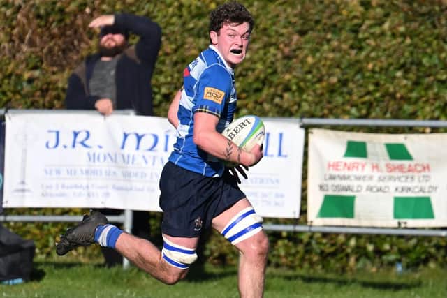 Kieran Todd on his way to scoring Howe of Fife’s first try during their 31-27 derby defeat away to Kirkcaldy at Beveridge Park on Saturday (Photo: Chris Reekie)