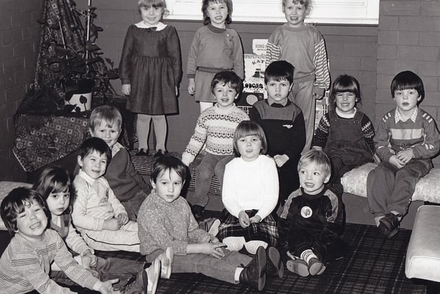 The afternoon group in 1986 at Viewforth Nursery, Leven.