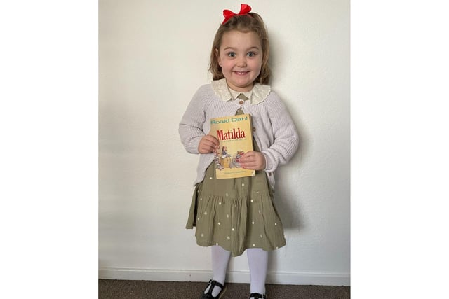 Ana Simpson, aged 4, from Caskieberran dressed as Matilda.