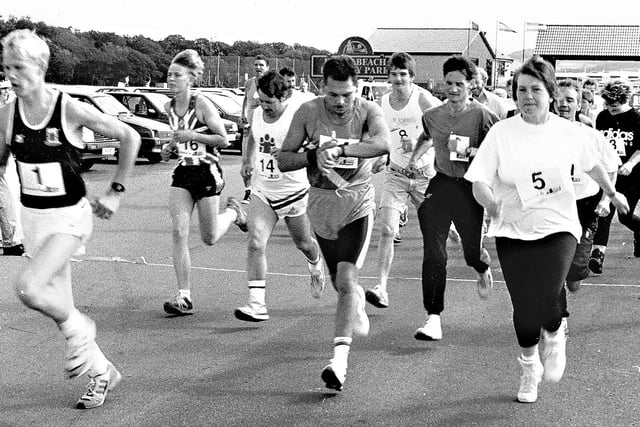 The start of the fun run at the east end of the prom’ during Leven Civic Week in 1992.