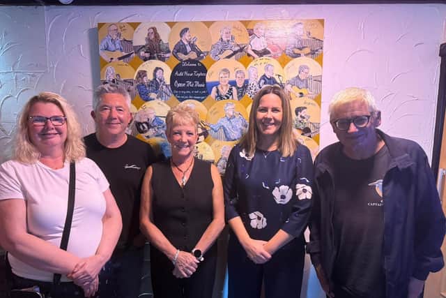 Melanie Ward MP with the team at the Auld Hoose.