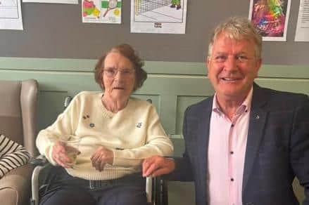 Betty Duncan with Kirkcaldy MSP David Torrance