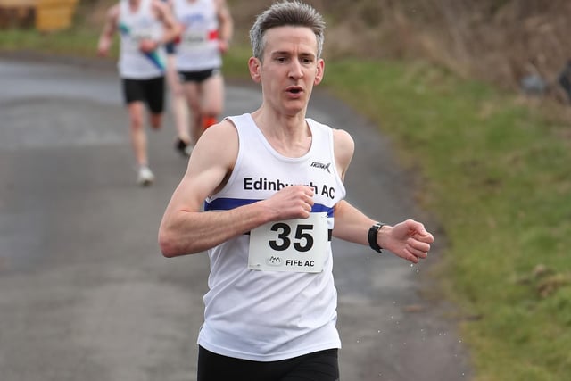 Edinburgh Athletic Club's Ewan Cameron finished as runner-up to Fifer Lewis Rodgers in Saturday's Cupar five-mile road race in 25:31
