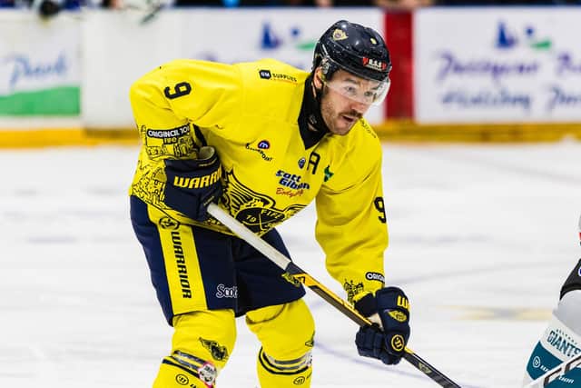 Xander Lamppa in action for Flyers | Pic Derek Young