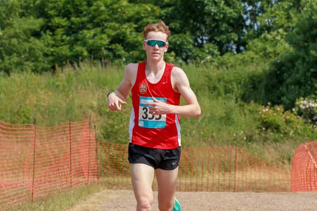 Reiss Marshall on his way to winning Glenrothes 10k race