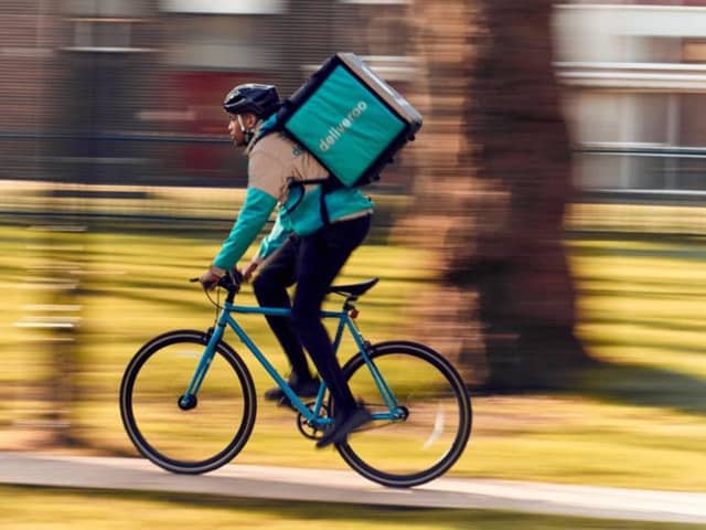 Deliveroo are seeking more drivers for new service in Glenrothes