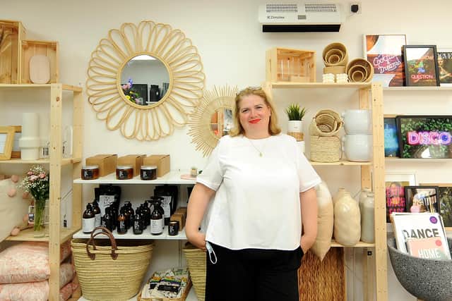 Simone Robertson-Wright in her new shop. Pic: Fife Photo Agency.