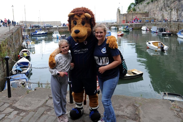 Roary Rover stopped by.  Pictured with Raith supporters Star and Kaydee.