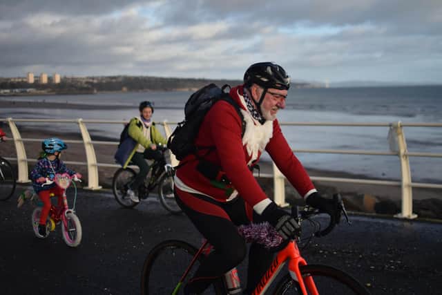 Enjoy a festive bike ride with Greener Kirkcaldy this weekend.