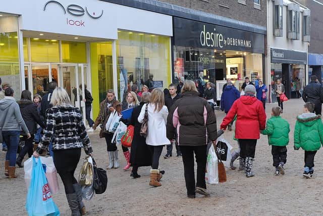 Shoppers in Kirkcaldy High Street circa 2010m (Pic: Neil Doig/Fife Free Press)