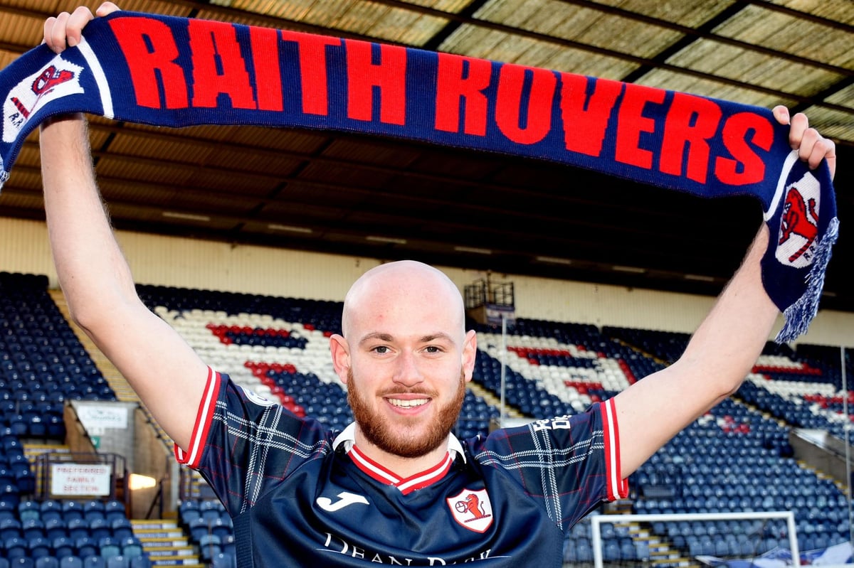 Raith Rovers' latest signing Zak Rudden will be 'big asset' says Rovers manager Ian Murray