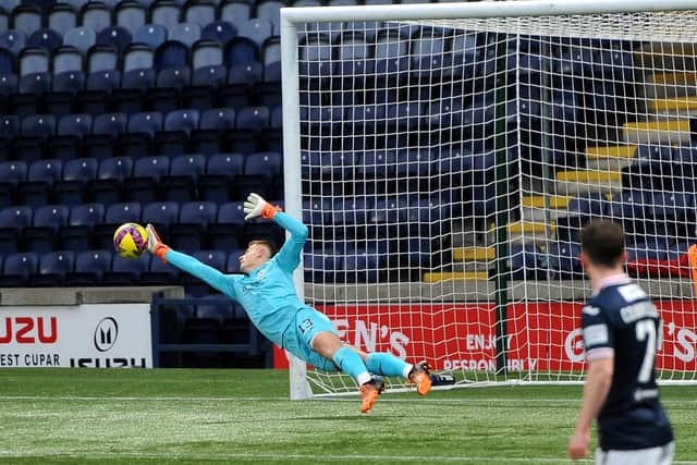 Andy McNeil makes great save for Raith (Pic Fife Photo Agency)