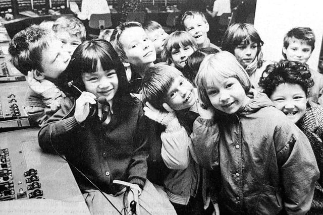 P4 pupils from Kirkcaldy West Primary School made a visit to Kirkcaldy telephone exchange in 1988. The trip was organised as part of a class project that looked at the work that goes on behind the scenes to help the town keep running. 