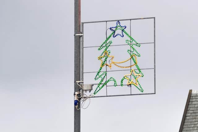 Councillors have welcomed the clarity over decorations on new lamp posts (Pic: Johnston Press)