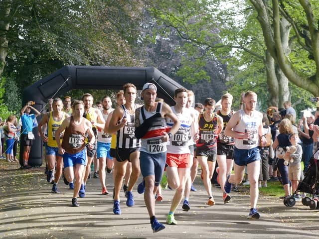 Entries for Kirkcaldy Half Marathon 2022 and 10K Trail Race – due to take place over August 27 and 28 – opened on Friday with both events already filling up nicely following great support from local running groups in and around Kirkcaldy, neighbouring towns and further afield. Pic: George McLuskie