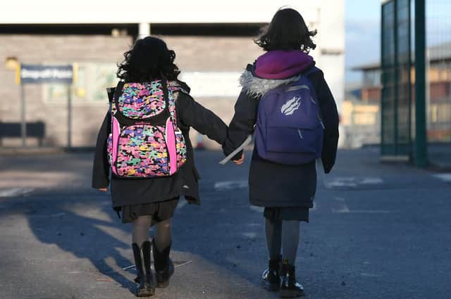 A case linked to a Rosyth primary school has been confirmed.
