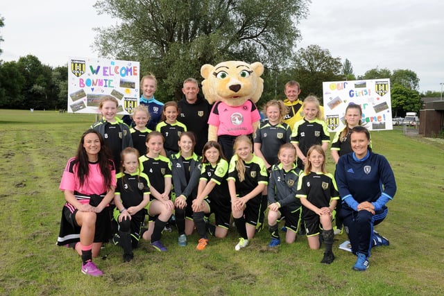 The Scottish football mascot came to the  Lomond centre, Glenrothes to meet the girls football sides ahead of a friendly and Euro 2017