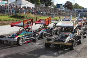 Gordon  Moodie (right) on grid for semi-final