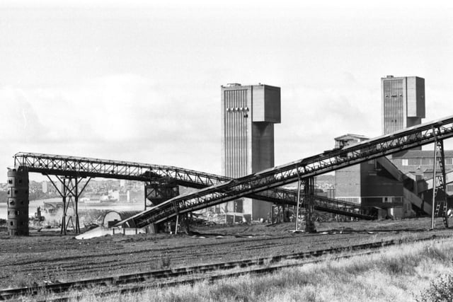 Seafield colliery being dismantled in July 1989.