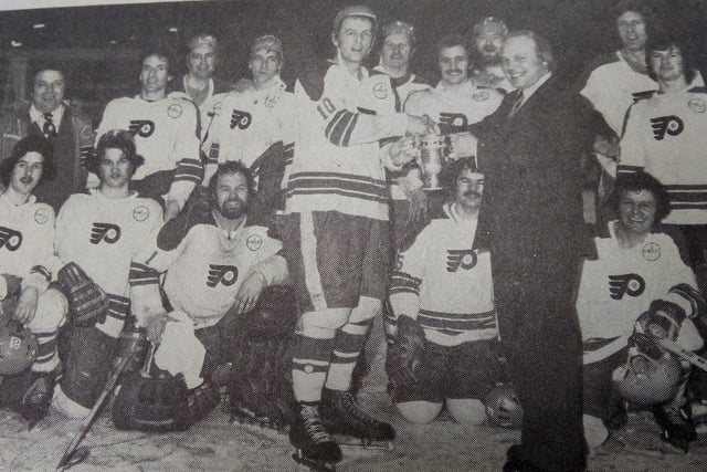 Fife Flyers - 1976, Les Lovell receives the Skol Trophy from Ian Crichton, area representative from the sponsors.