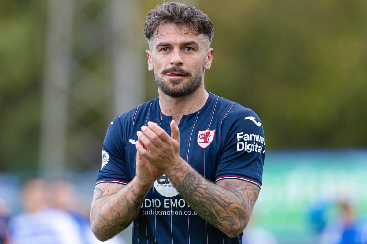 Ahead of this weekend's top of the table clash, Raith Rovers' George Oakley recalls how some folk criticised 1-1 home draw v Stenhousemuir last time