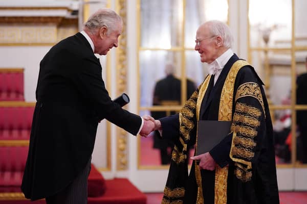 University Chancellor, Lord Campbell of Pittenweem, led the deputation in delivering a Loyal Address to HM King Charles III.