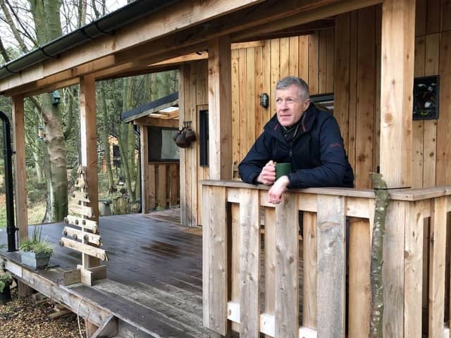 Willie Rennie has supported the Hut of Wellbeing