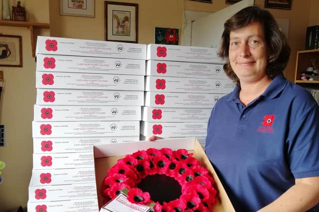 Kirkcaldy veteran Debbie Parkinson made 170 poppy wreaths to raise funds for Poppyscotland.